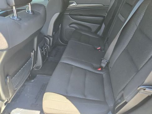 Used 2021 Jeep Grand Cherokee Laredo AWD/4WD image 12