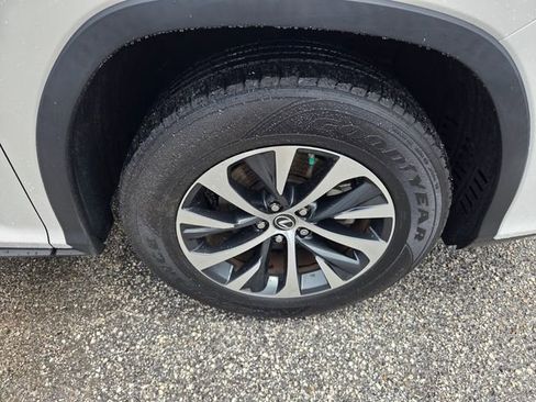Used 2021 Lexus RX 450h AWD w/ Premium Package image 18