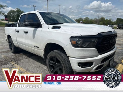 Used 2023 RAM 1500 Big Horn AWD/4WD image 2