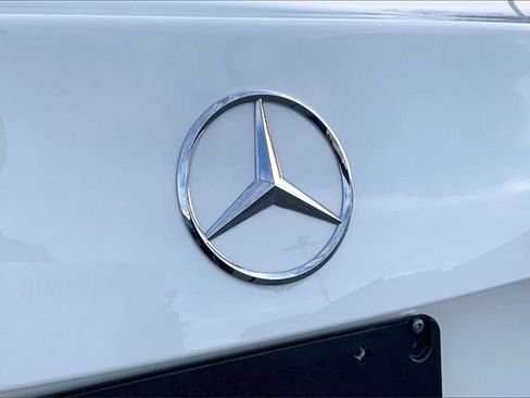 Used 2025 Mercedes-Benz C 300 4MATIC Sedan image 28