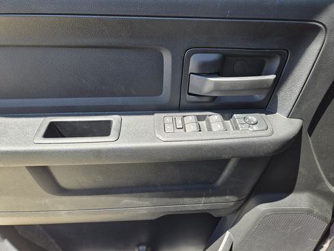 New 2026 RAM 2500 Tradesman AWD/4WD image 17
