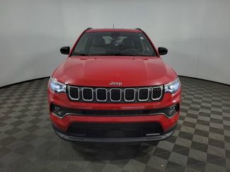 Used 2023 Jeep Compass Latitude video 2