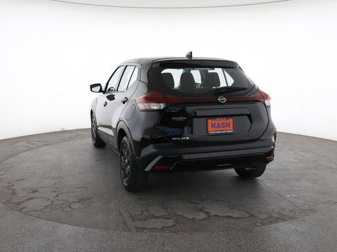 Used 2024 Nissan Kicks S FWD image 10