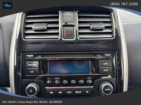 Used 2015 Nissan Versa Note SV FWD image 13