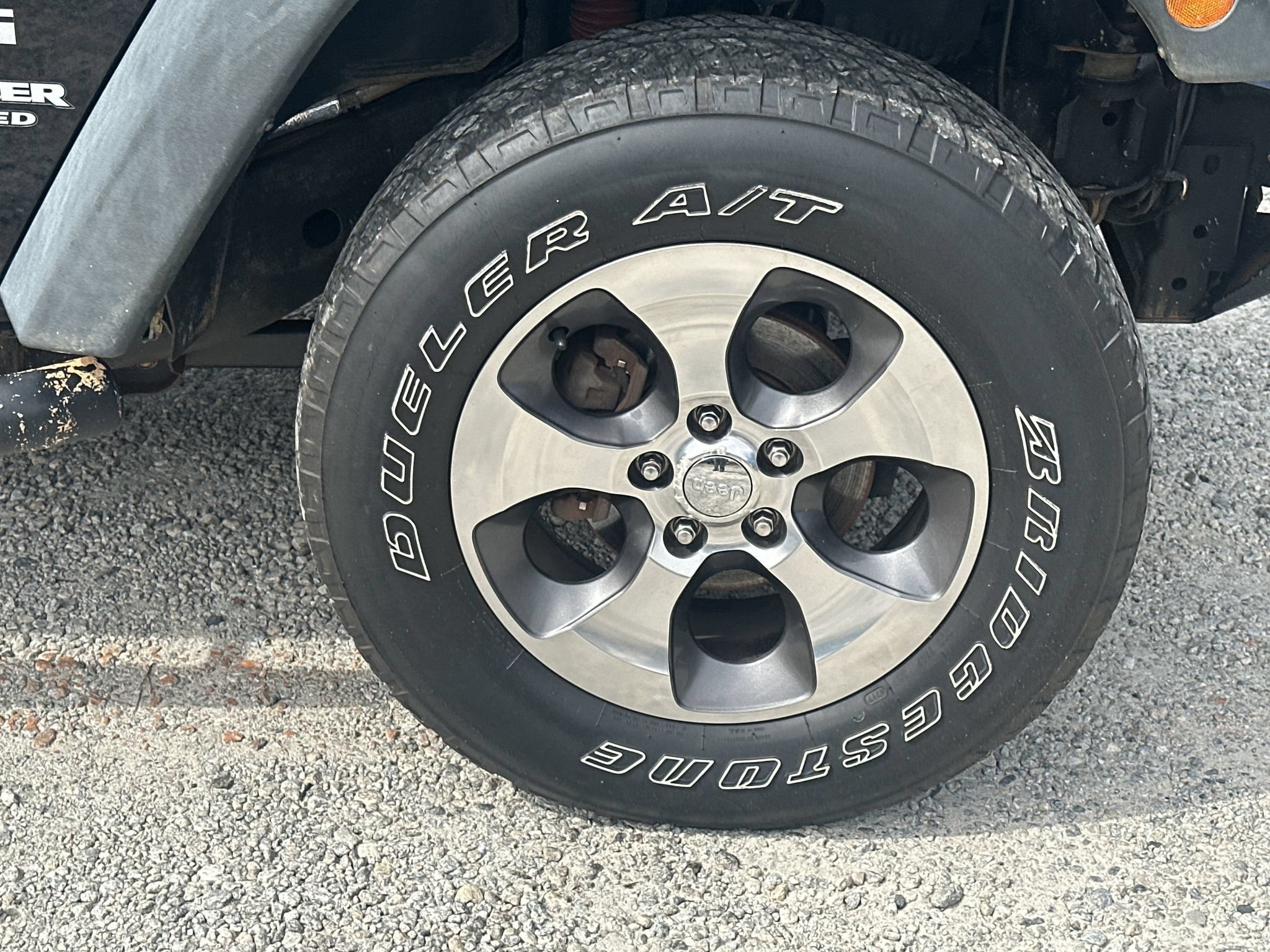 Used 2015 Jeep Wrangler Unlimited Sport AWD/4WD image 12