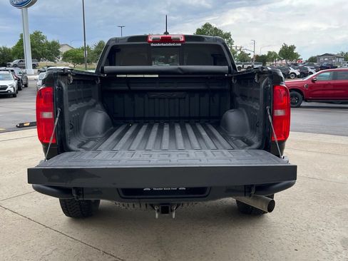 Used 2020 Chevrolet Colorado ZR2 w/ Colorado ZR2 Bison Edition AWD/4WD image 7