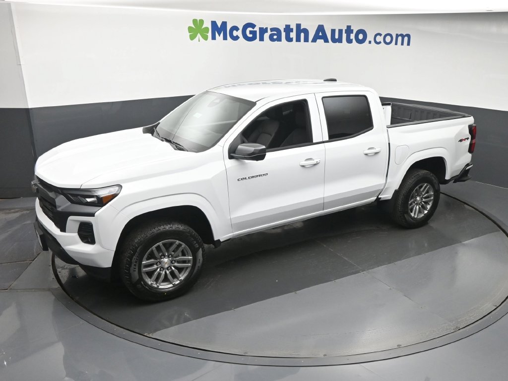 New 2026 Chevrolet Colorado LT w/ LT Convenience Package AWD/4WD image 23