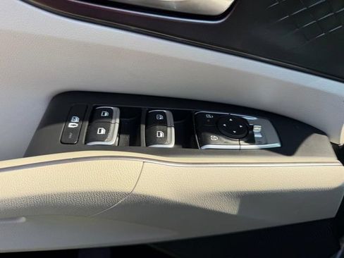 Certified 2025 Kia Sorento EX AWD/4WD image 18