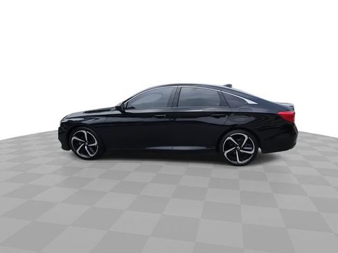 Used 2018 Honda Accord Sport image 6