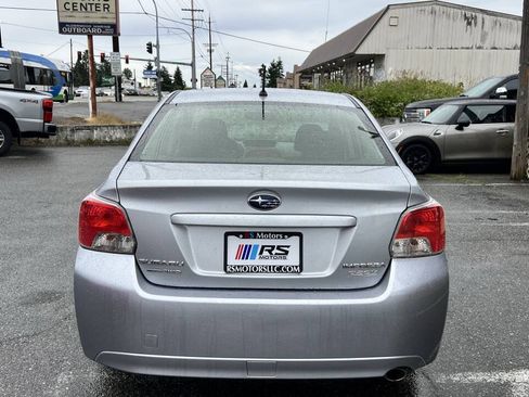 Used 2014 Subaru Impreza 2.0i Premium w/ All-Weather Package w/CVT AWD/4WD image 4