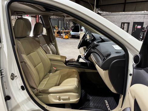 Used 2016 Acura RDX w/ AcuraWatch Plus Package image 25