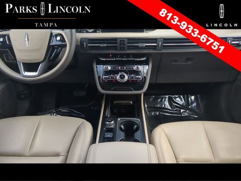 Certified 2020 Lincoln Corsair FWD w/ Rear Removable Package Tray image 13