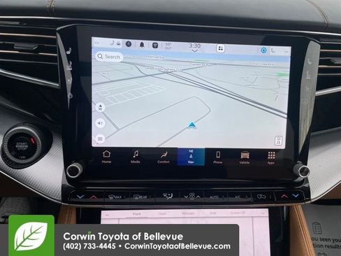 Used 2023 Jeep Grand Wagoneer L Series III w/ Rear Seat Video Group 1 image 19