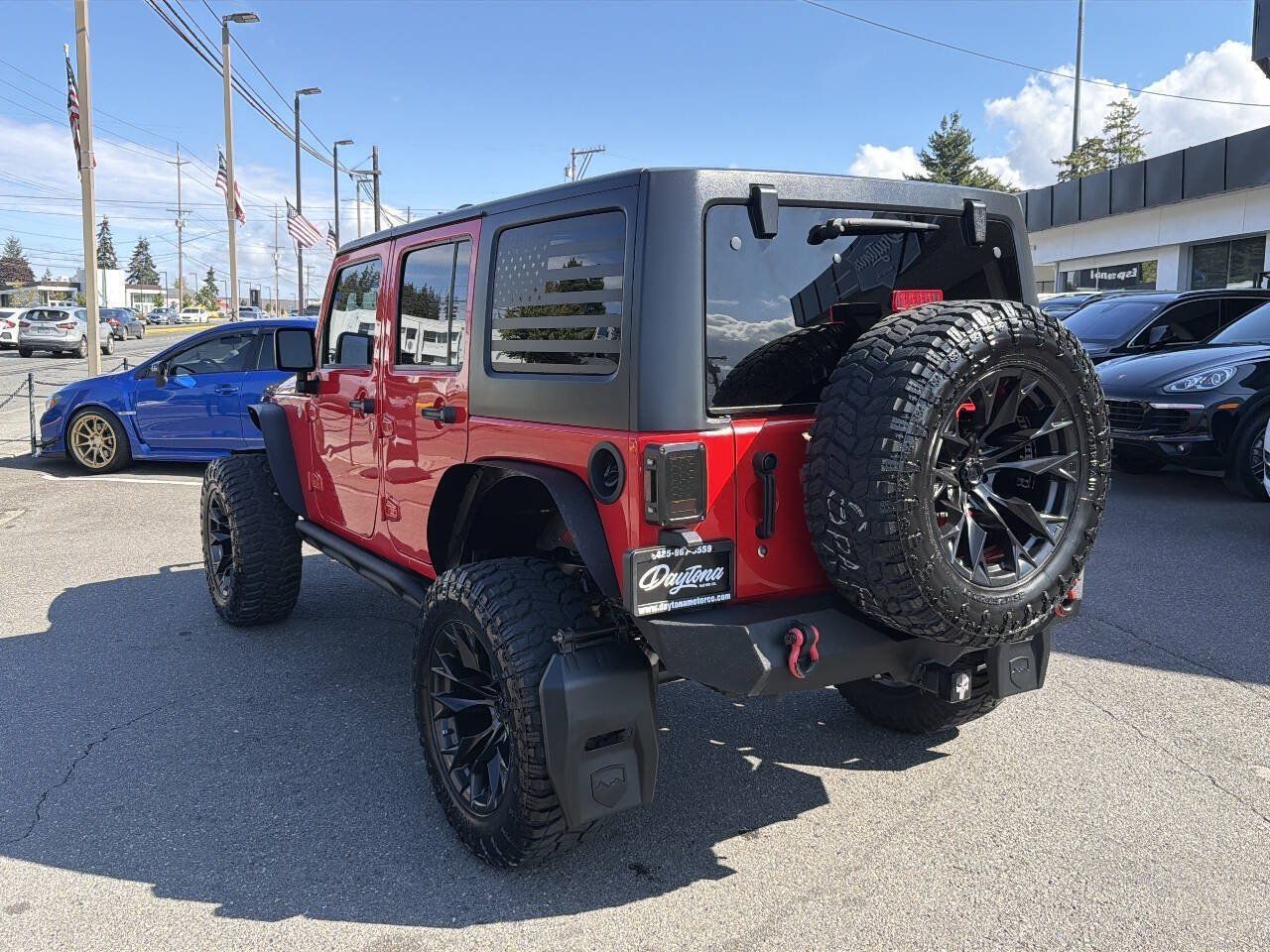 Used 2017 Jeep Wrangler Unlimited Sahara AWD/4WD image 5