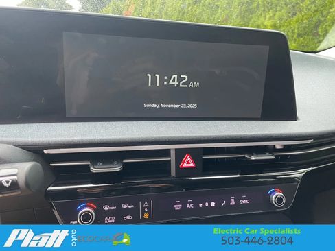 Used 2022 Kia EV6 Wind image 29
