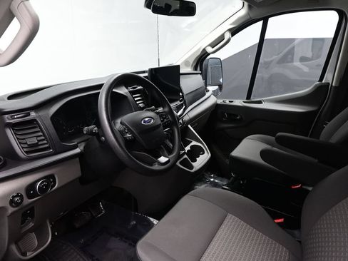 Used 2023 Ford Transit 350 XLT RWD image 8