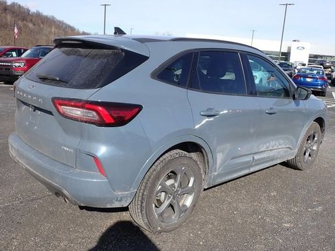 Used 2024 Ford Escape ST-Line image 5