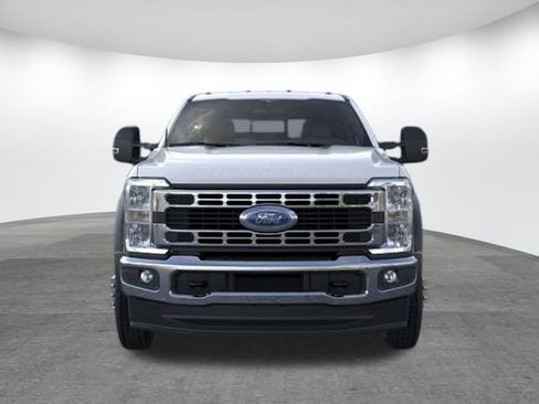 New 2026 Ford F550 4x4 Crew Cab Super Duty image 6