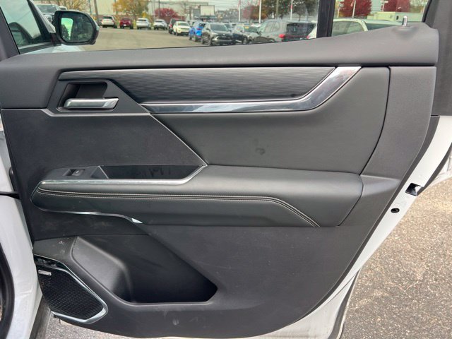 Used 2024 GMC Acadia Elevation w/ LPO, Floor Liner Package FWD image 12