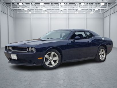 Used 2014 Dodge Challenger SXT