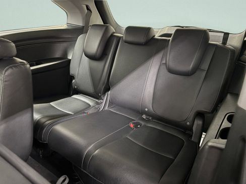 Used 2024 Honda Odyssey EX-L image 13