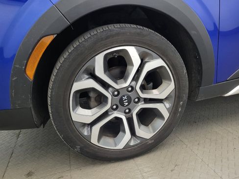 Used 2021 Kia Soul X-Line FWD image 31