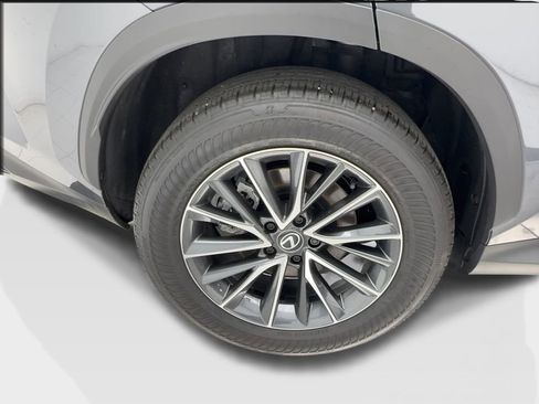 Used 2025 Lexus NX 250 FWD w/ Accessory Package (Z2) image 16