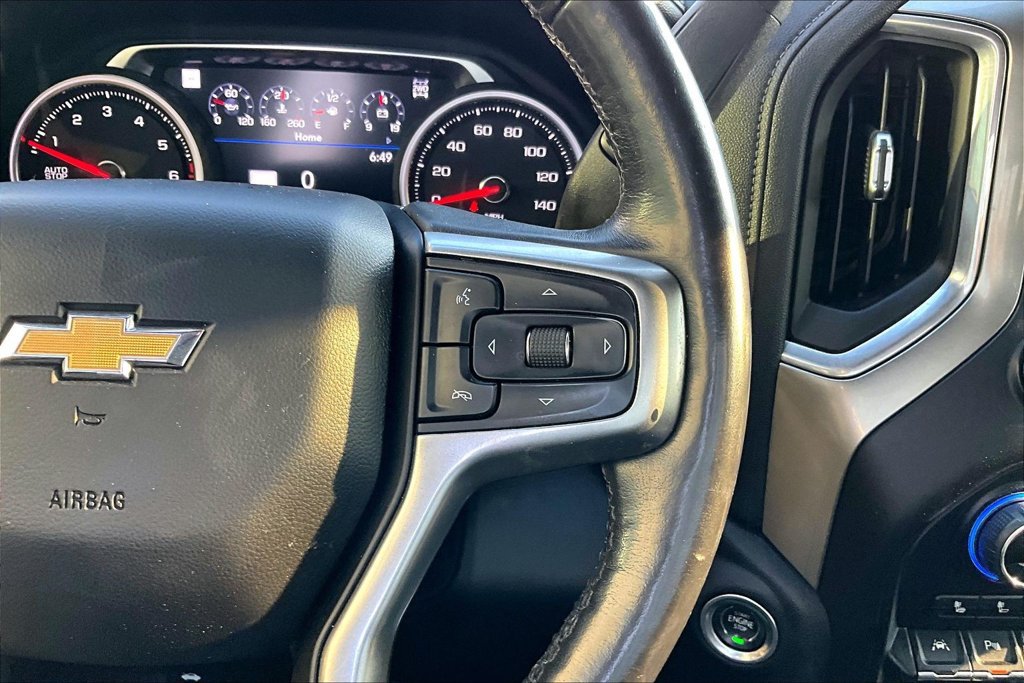 Used 2021 Chevrolet Silverado 1500 LTZ w/ Technology Package AWD/4WD image 26