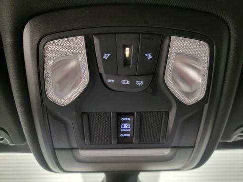 Used 2022 RAM 1500 Big Horn image 11