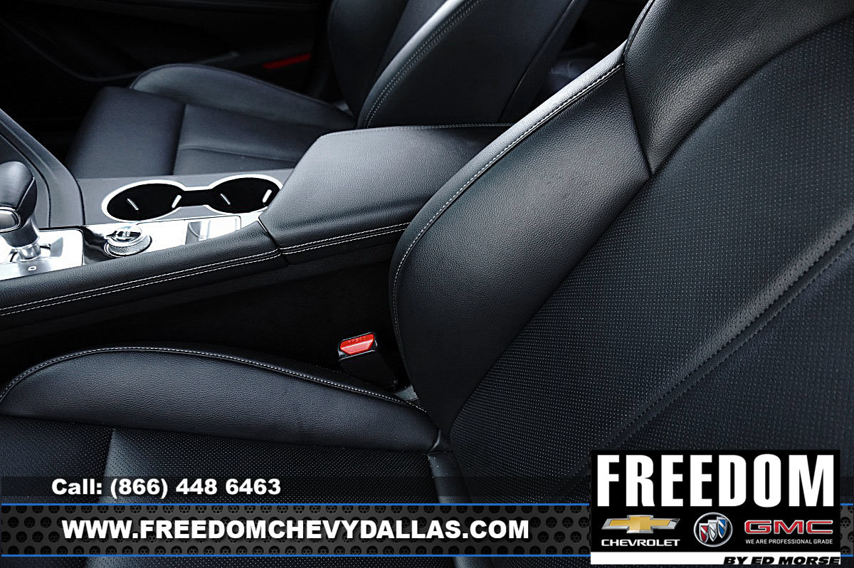 Used 2025 Genesis G70 2.5T AWD/4WD image 31