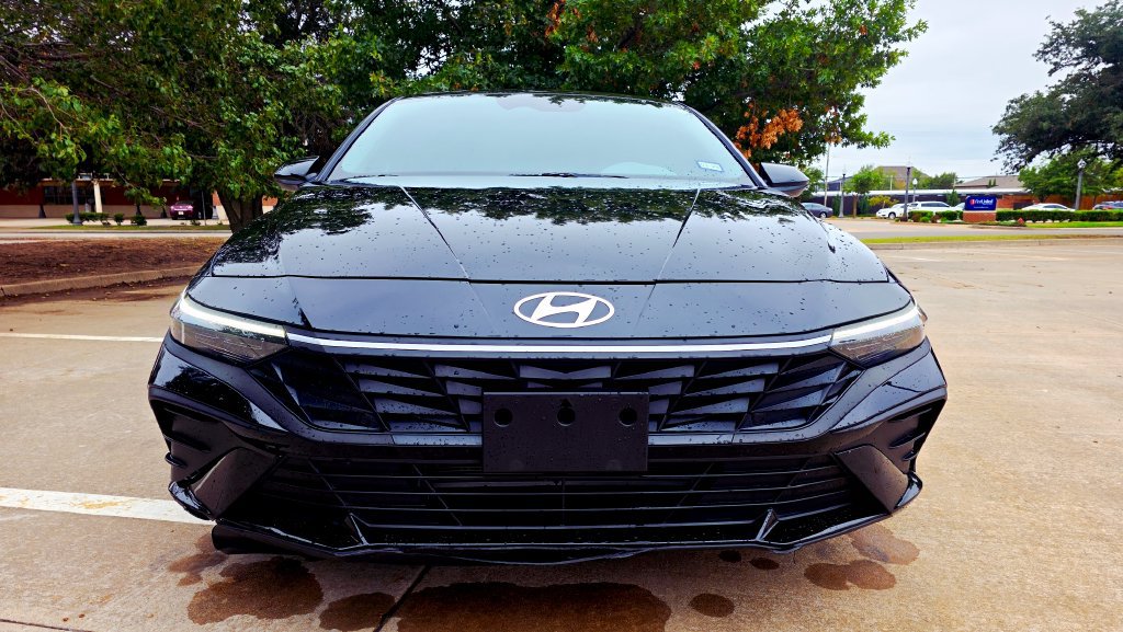 Used 2026 Hyundai Elantra Sport FWD image 16
