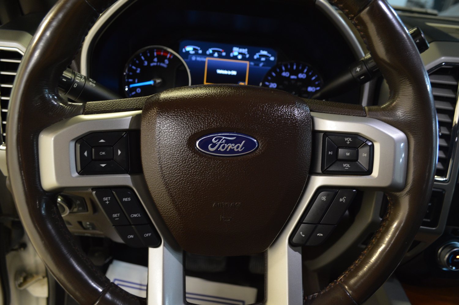 Used 2017 Ford F250 King Ranch w/ Chrome Package AWD/4WD image 18