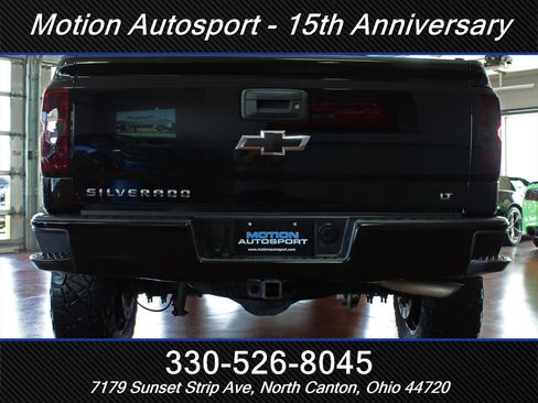 Used 2017 Chevrolet Silverado 1500 LT w/ LPO, Black Pack AWD/4WD image 9