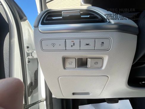 Used 2022 Hyundai Palisade Calligraphy image 41