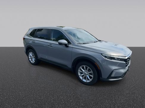 Used 2024 Honda CR-V EX image 3