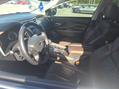 Used 2021 Nissan Murano Platinum w/ Cargo Package FWD image 3