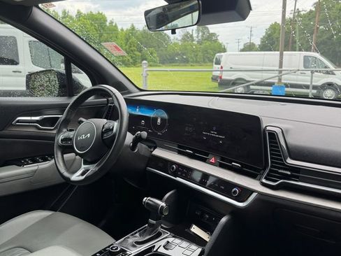 Used 2023 Kia Sportage X-Pro AWD/4WD image 13