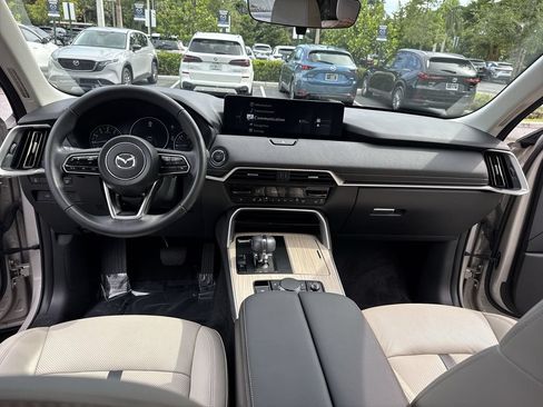 Certified 2025 MAZDA CX-90 3.3 Turbo w/ Preferred Package AWD/4WD image 36