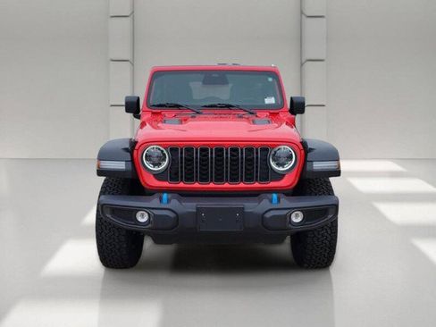 Used 2025 Jeep Wrangler Unlimited Rubicon 4xe w/ Safety Group AWD/4WD image 2