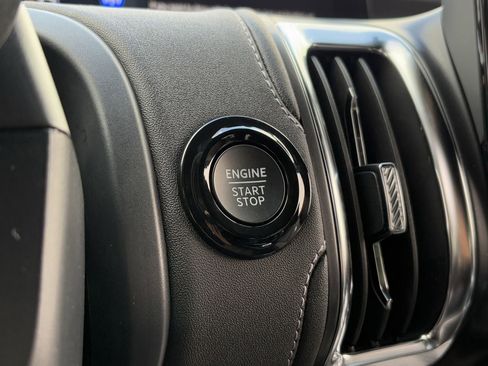 New 2026 Ford Expedition Platinum w/ Stealth Appearance Package image 15