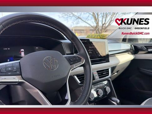 Used 2025 Volkswagen Taos S image 19
