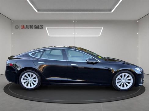 Used 2019 Tesla Model S Long Range image 6