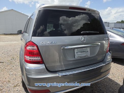 Used 2012 Mercedes-Benz GL 450 4MATIC image 7