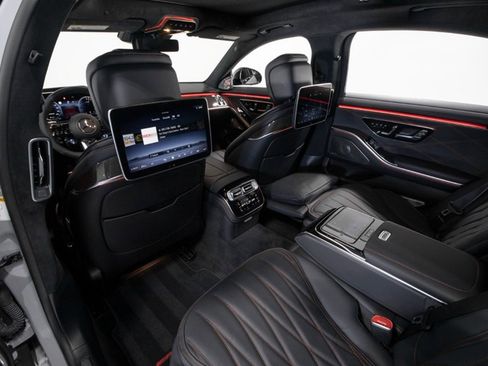 Used 2024 Mercedes-Benz S 63 AMG S image 46