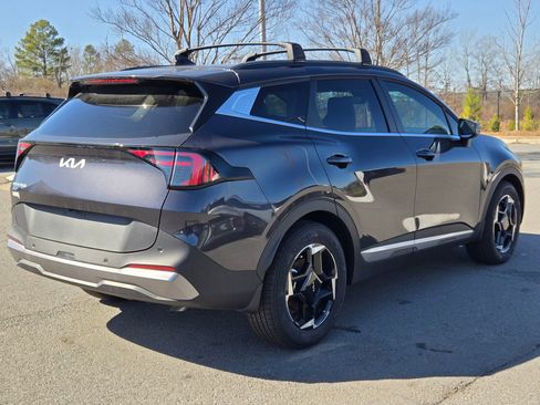 New 2026 Kia Sportage EX w/ EX Panorama Roof Package FWD image 7