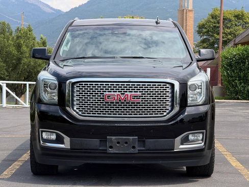 Used 2016 GMC Yukon XL Denali w/ Enhanced Security Package AWD/4WD image 8