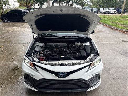 Used 2022 Toyota Camry LE FWD image 28