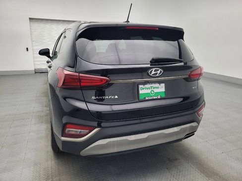 Used 2019 Hyundai Santa Fe SE image 6