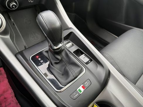 Used 2024 Alfa Romeo Tonale Veloce image 27