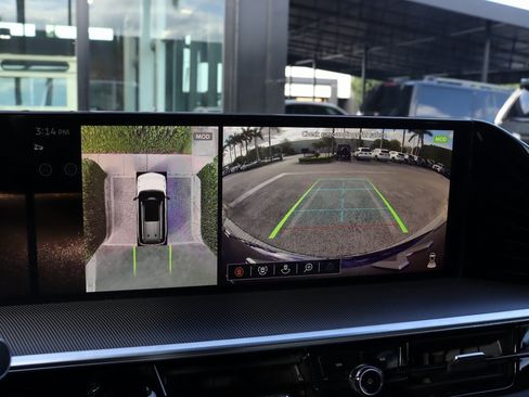 Certified 2025 INFINITI QX80 Luxe image 39